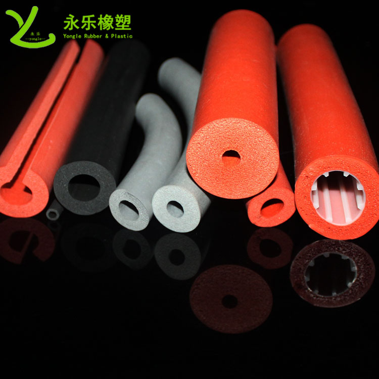 寶坻發(fā)泡硅膠管，擠出發(fā)泡硅膠管，耐高溫發(fā)泡硅膠管