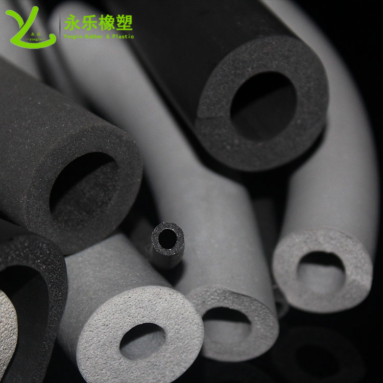 寶坻發(fā)泡硅膠管，硅膠發(fā)泡管，減震耐高溫發(fā)泡硅膠管