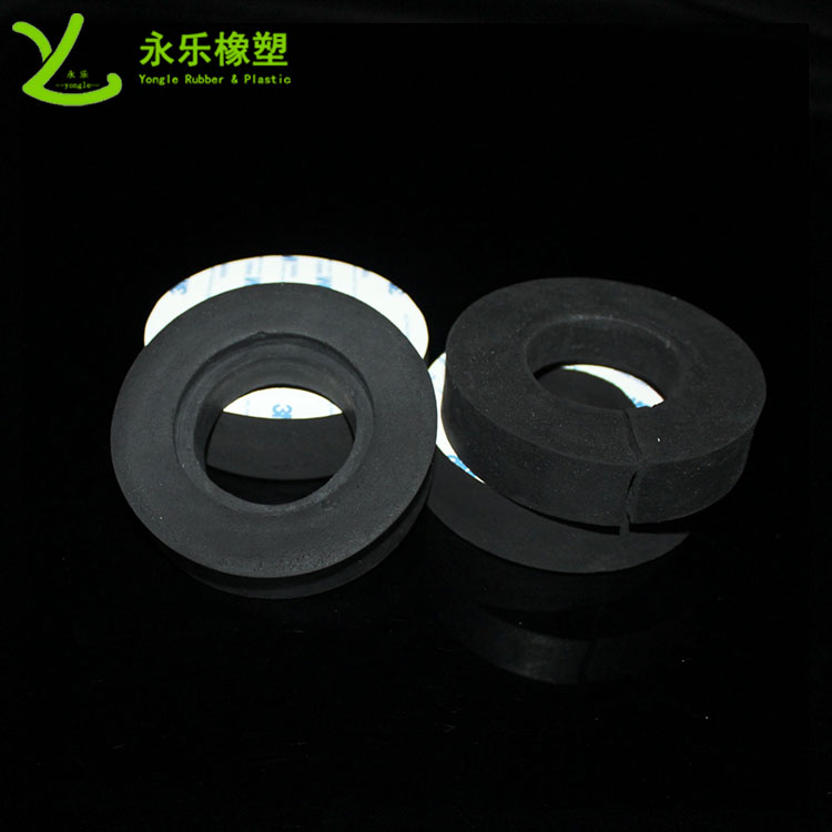 定制模壓發(fā)泡硅膠墊，減震模壓發(fā)泡硅膠墊，無氣味模壓發(fā)泡硅膠墊