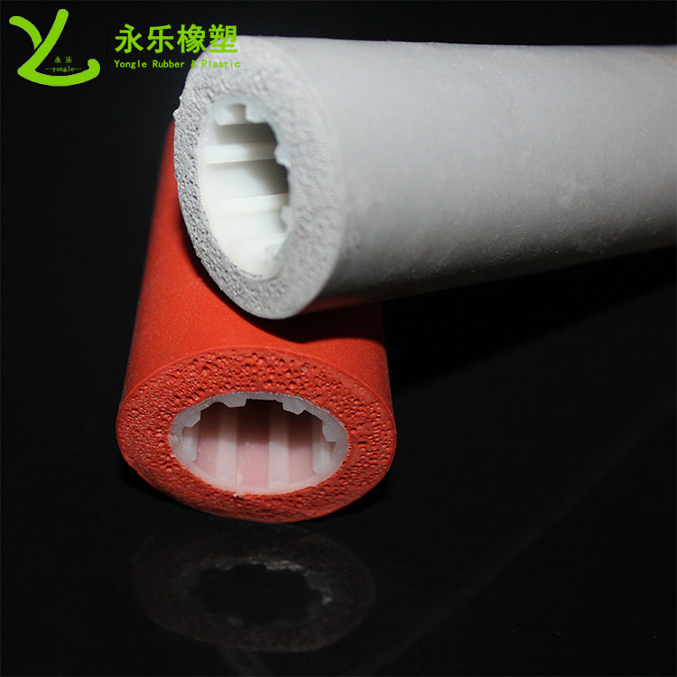 西青復合發(fā)泡硅膠管，耐高溫發(fā)泡硅膠管，保溫發(fā)泡硅膠管