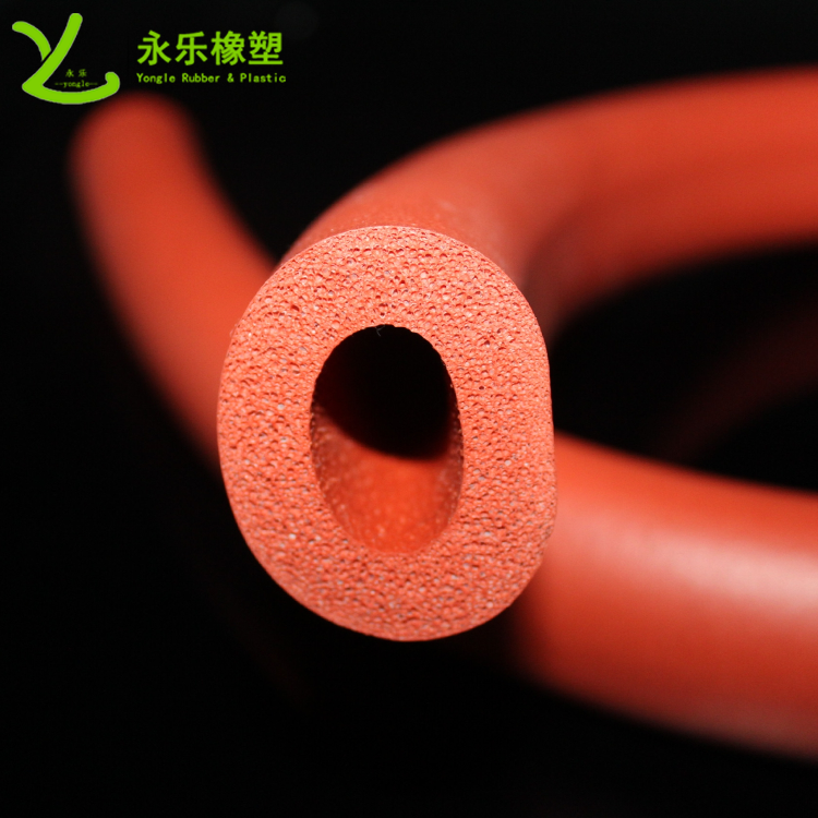 西青發(fā)泡硅膠管，耐高溫發(fā)泡硅膠管，阻燃硅膠發(fā)泡管，硅膠發(fā)泡管