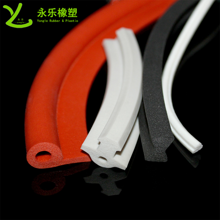 武清耐高溫發(fā)泡硅膠條，阻燃發(fā)泡硅膠條，細(xì)孔硅膠發(fā)泡條