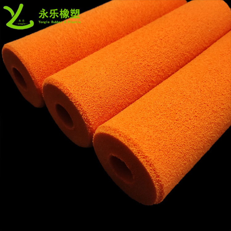 西青發(fā)泡硅膠管，耐高溫發(fā)泡硅膠管，阻燃發(fā)泡硅膠管
